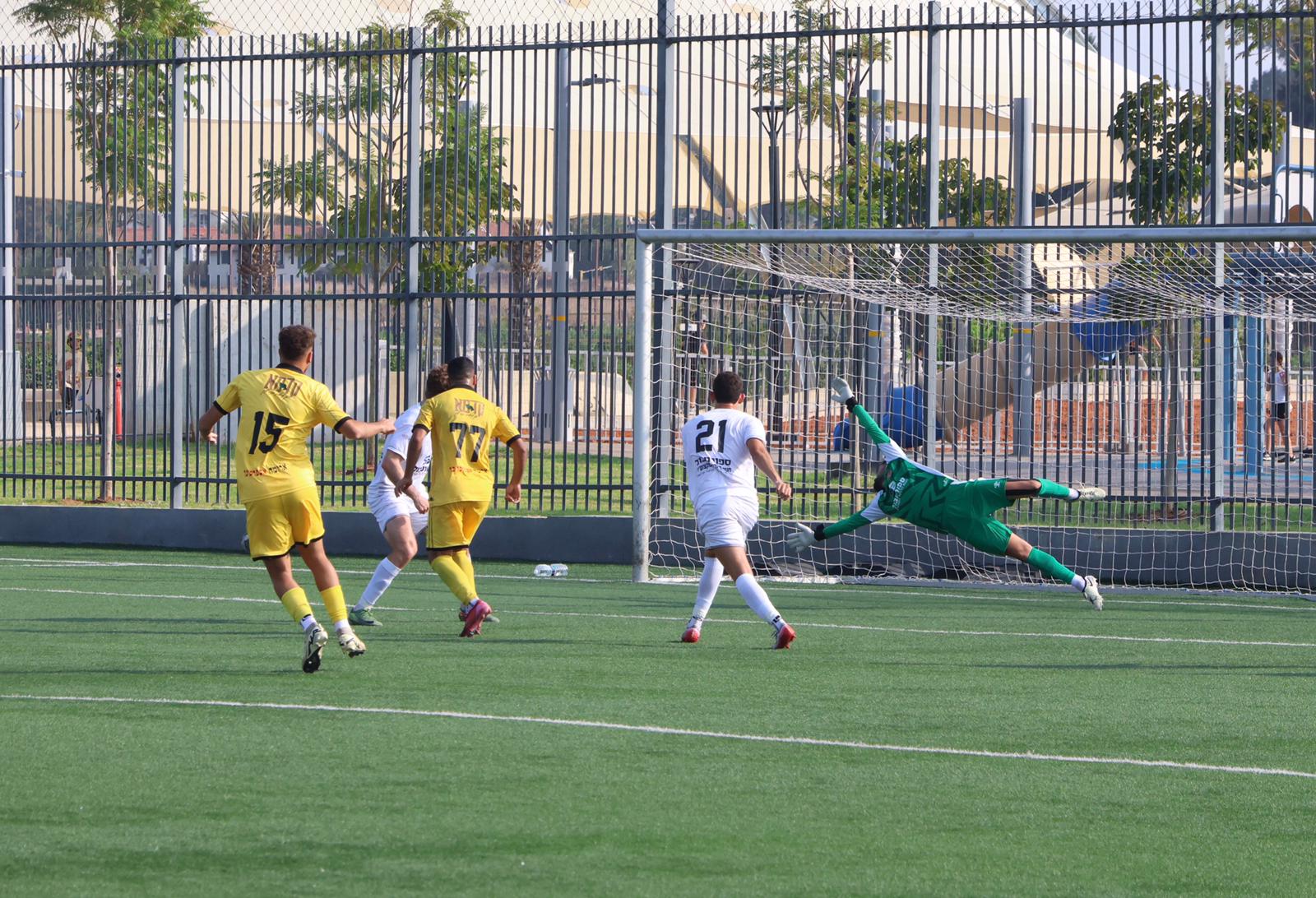 השער השני של נורדיה (גלעד אימס)